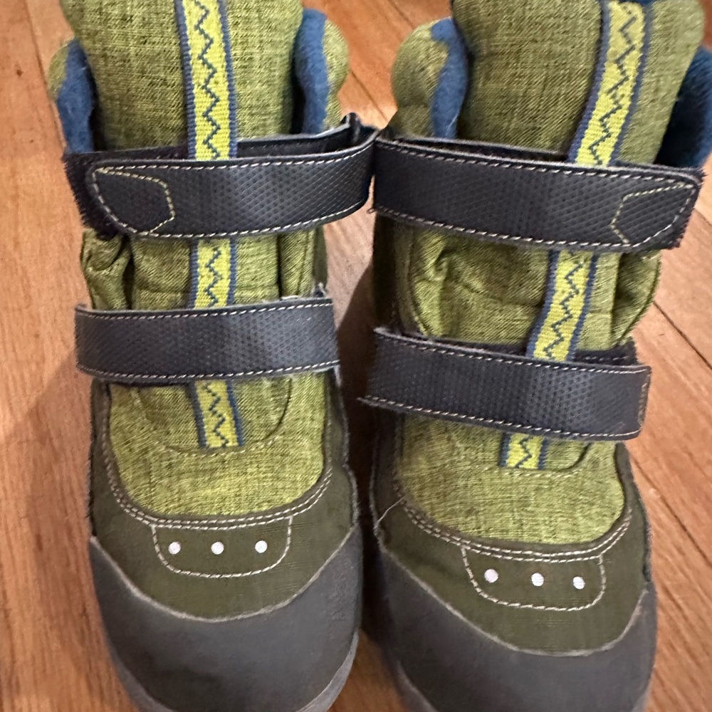 See Kai Run kids insulated Boots